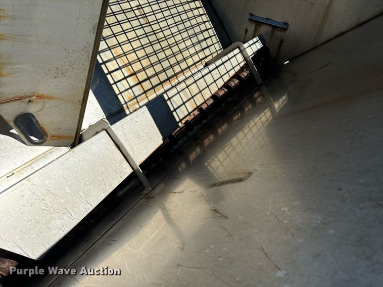 image for item DT2024 Swenson  spreader 