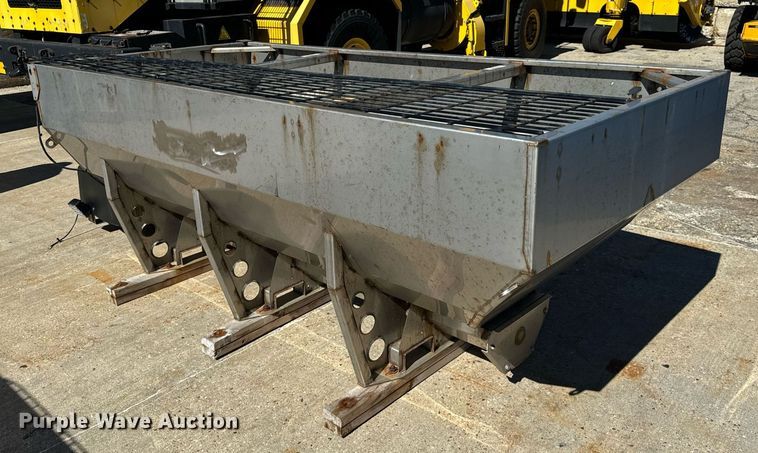 image for item DT2025 Snow Ex  spreader 