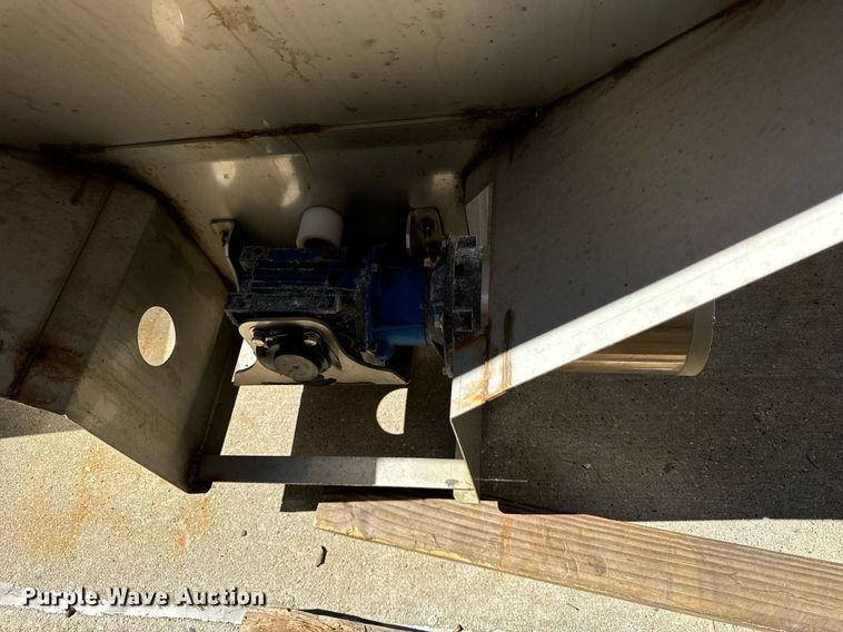 image for item DT2026 Swenson  spreader