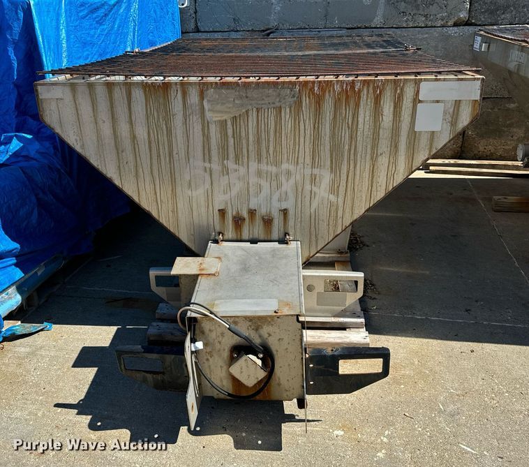 image for item DT2027 Swenson  spreader