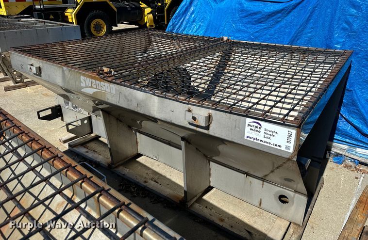image for item DT2027 Swenson  spreader