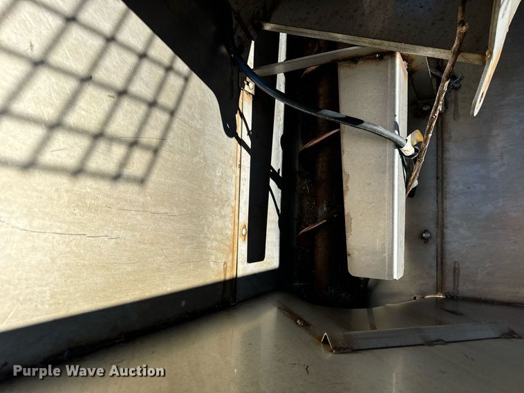 image for item DT2027 Swenson  spreader