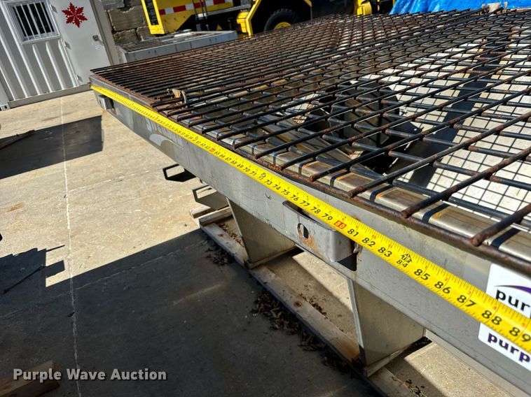 image for item DT2027 Swenson  spreader