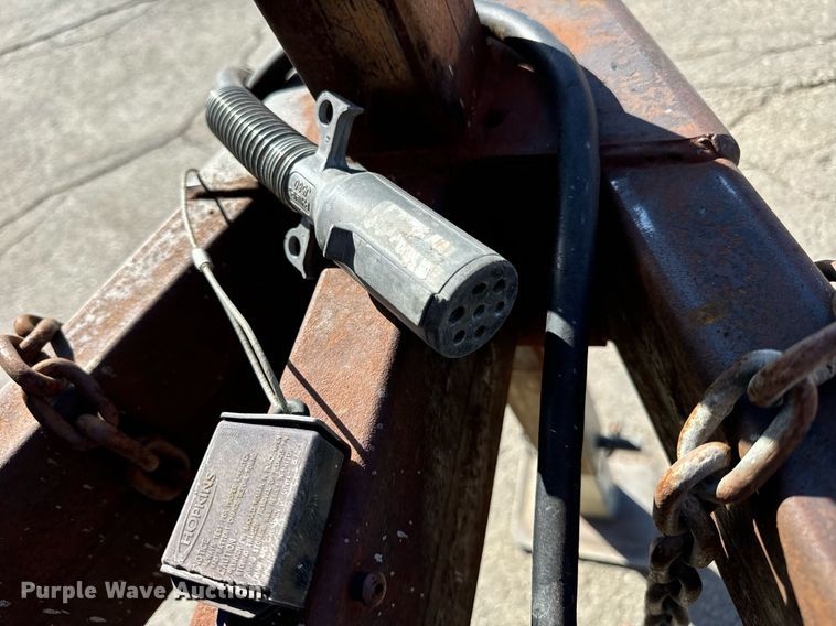 image for item DT2034 2001 Hilbilt Trailers enclosed cargo trailer