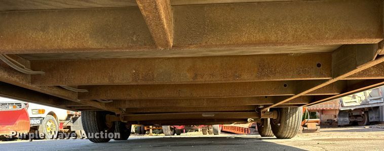 image for item DT2034 2001 Hilbilt Trailers enclosed cargo trailer