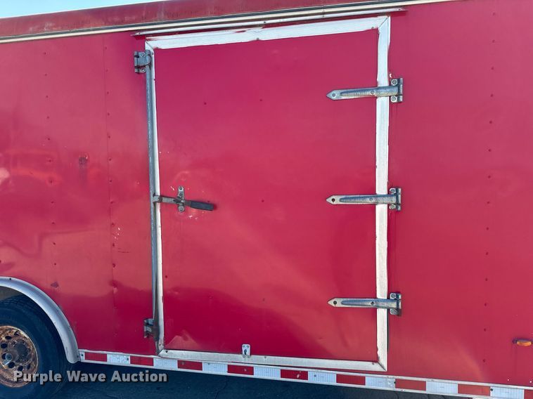 image for item DT2034 2001 Hilbilt Trailers enclosed cargo trailer