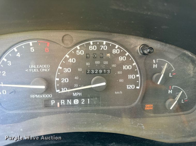 image for item DT2038 1995 Ford Ranger XL pickup truck