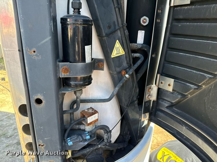 image for item DU3029 Carrier Genesis TM1000 refrigeration unit