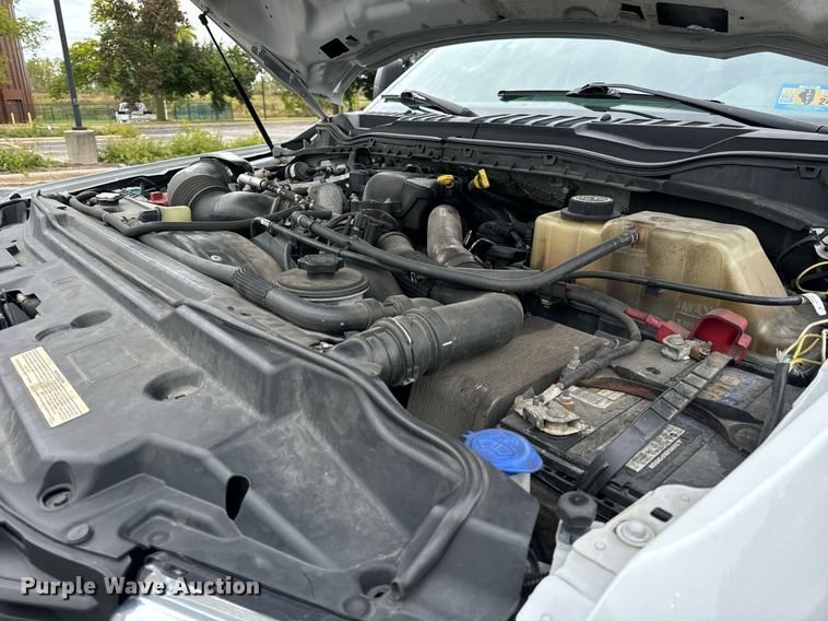 image for item DV5949 2019 Ford  F350 Super Duty XL Crew Cab pickup truck