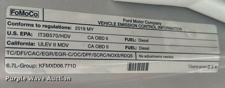 image for item DV5949 2019 Ford  F350 Super Duty XL Crew Cab pickup truck