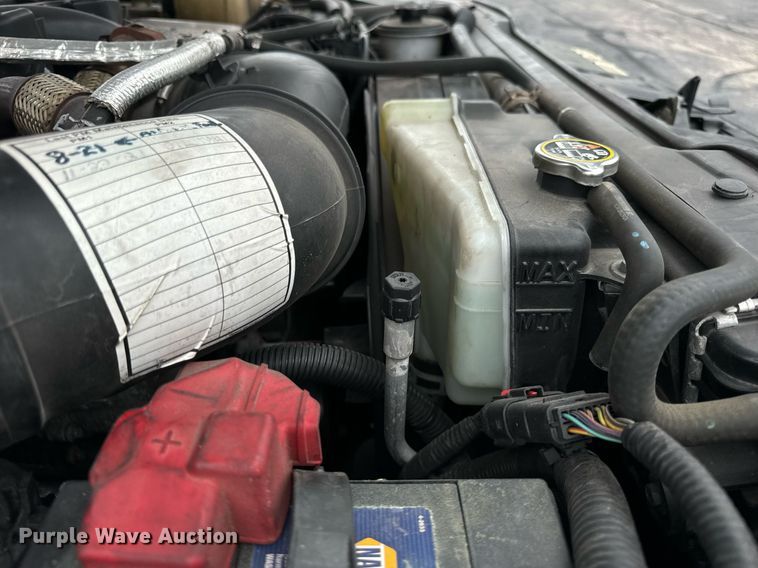 image for item DV5949 2019 Ford  F350 Super Duty XL Crew Cab pickup truck