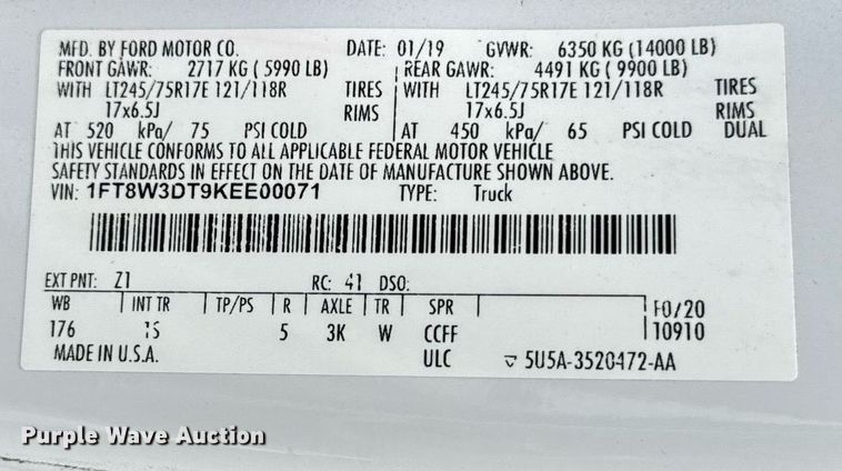 image for item DV5949 2019 Ford  F350 Super Duty XL Crew Cab pickup truck