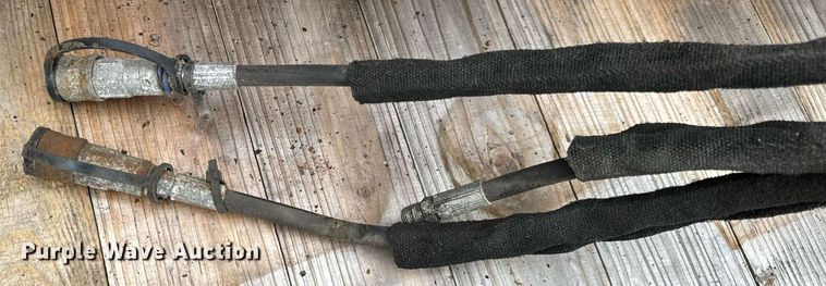 image for item DV5953 Kubota  V4291 snow plow