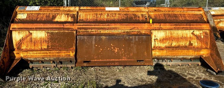 image for item DV5966 ProTech  IS10S skid steer snow pusher