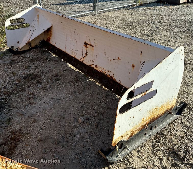 image for item DV5967 Avalanche  SSAT200-10 skid steer snow pusher