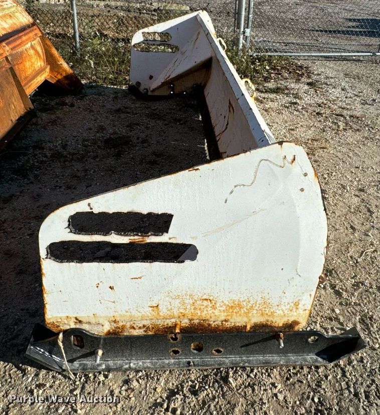 image for item DV5967 Avalanche  SSAT200-10 skid steer snow pusher