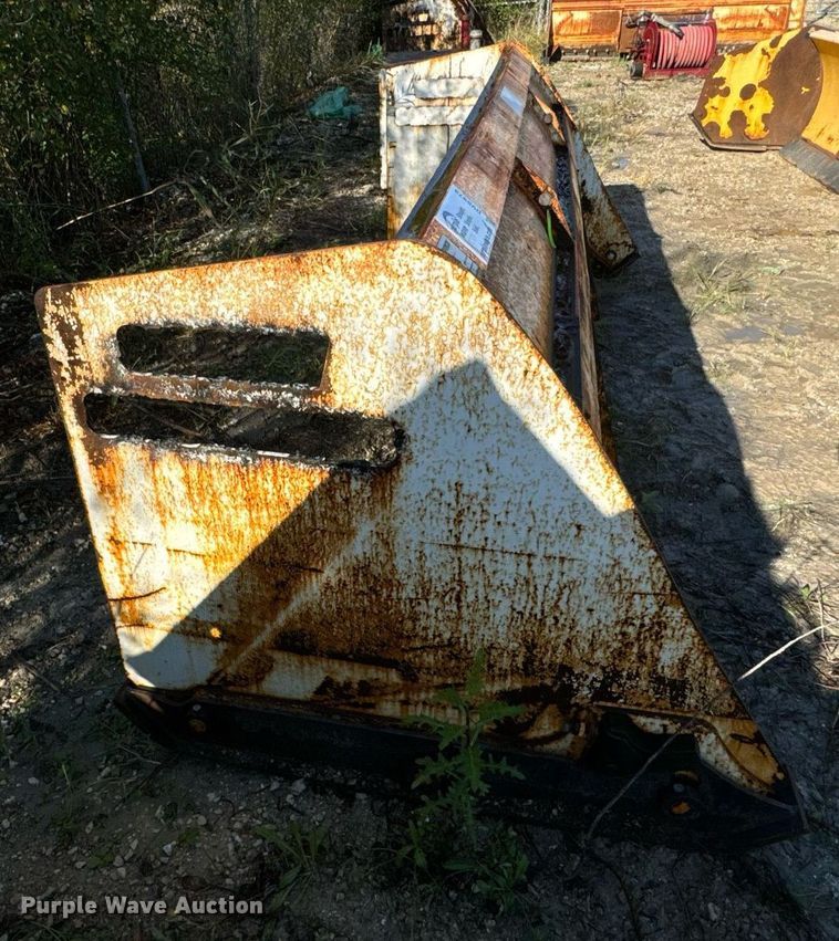 image for item DV5973 ProTech  IS10S skid steer snow pusher