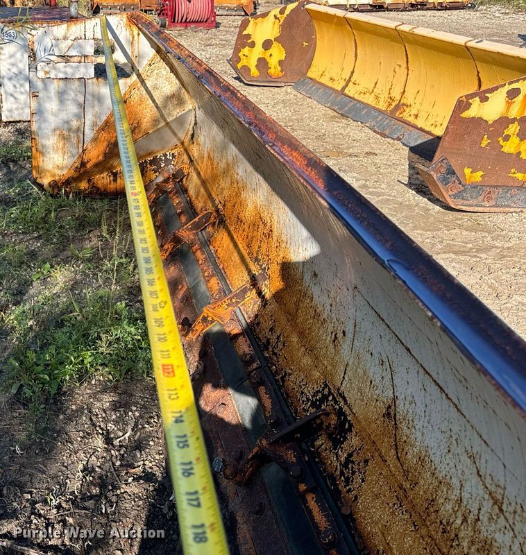 image for item DV5973 ProTech  IS10S skid steer snow pusher