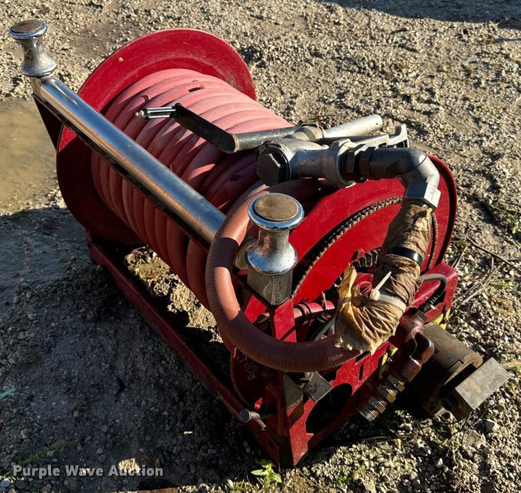 image for item DV5974 Fuel hose reel 