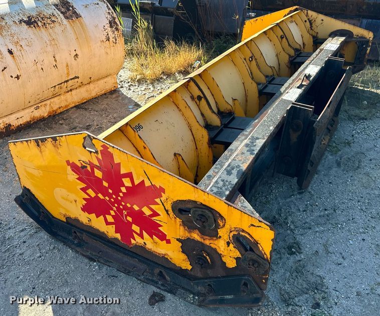 image for item DV5975 Arctic 10LD skid steer snow pusher