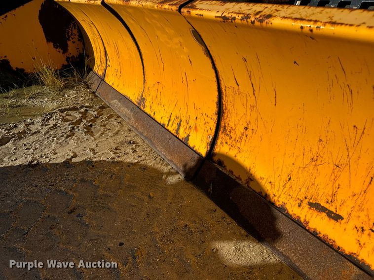 image for item DV5975 Arctic 10LD skid steer snow pusher