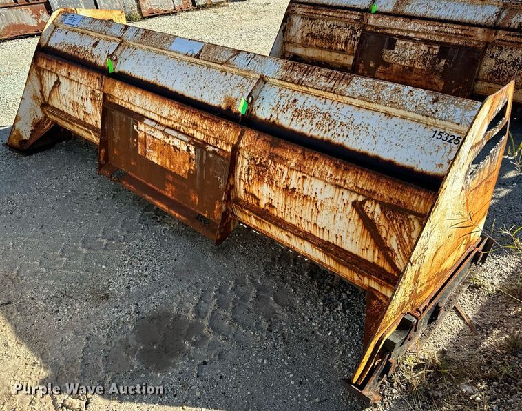 image for item DV5978 ProTech  IS10S skid steer snow pusher