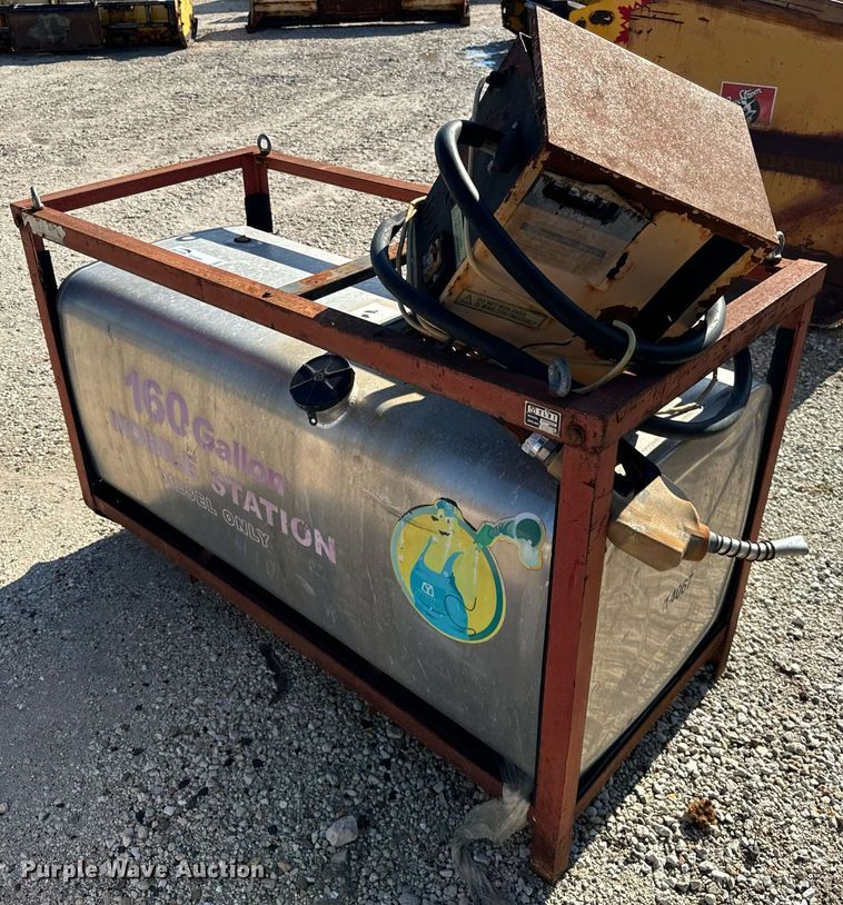 image for item DV5981 Fuel tank