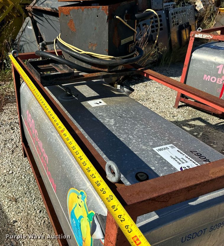 image for item DV5981 Fuel tank