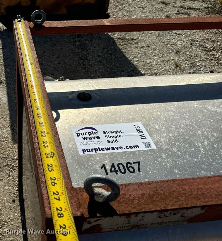 image for item DV5981 Fuel tank