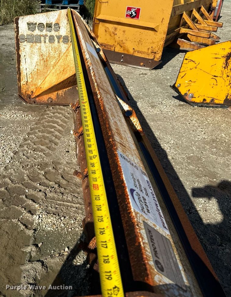 image for item DV5983 ProTech  IS10S skid steer snow pusher