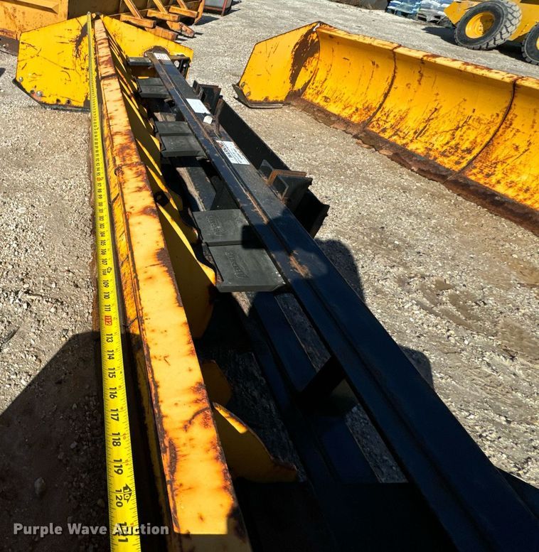 image for item DV5984 Arctic  LD10 skid steer snow pusher