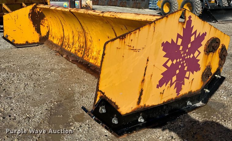 image for item DV5985 Arctic  LD10 skid steer snow pusher