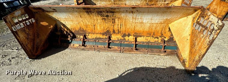 image for item DV5987 ProTech  IS10S skid steer snow pusher