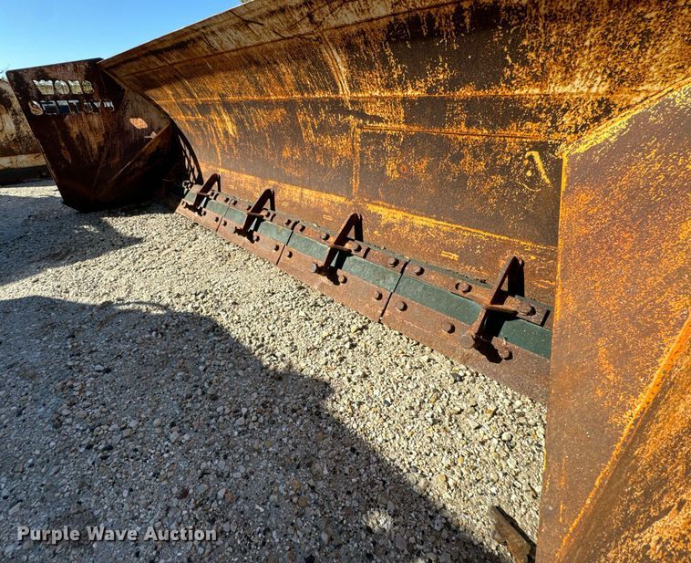 image for item DV5988 ProTech  IS10S skid steer snow pusher