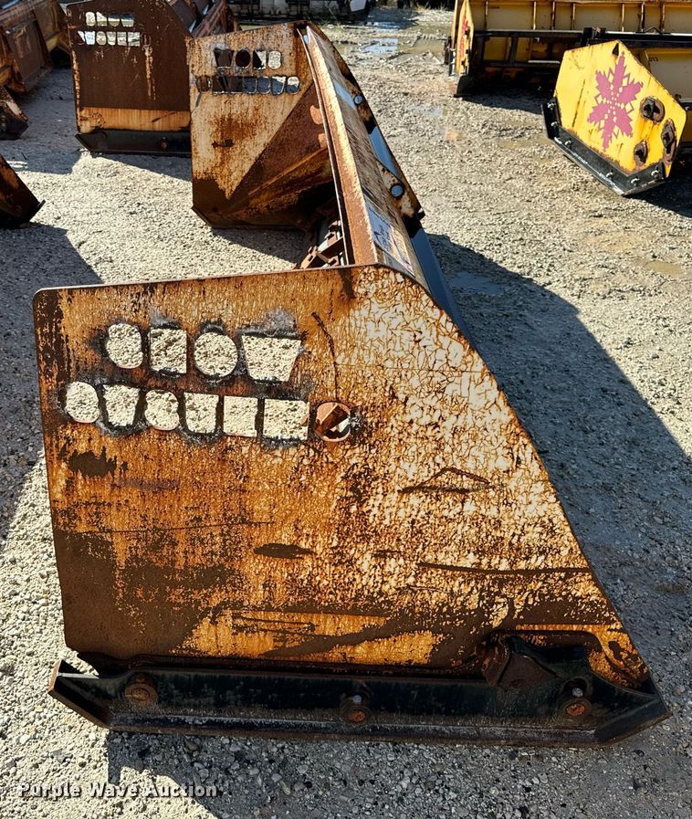 image for item DV5989 ProTech  IS10S skid steer snow pusher