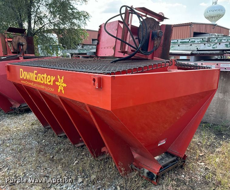 image for item DV5992 Down Easter  spreader 