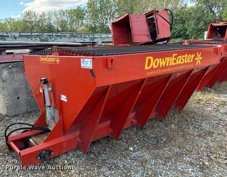 image for item DV5992 Down Easter  spreader 