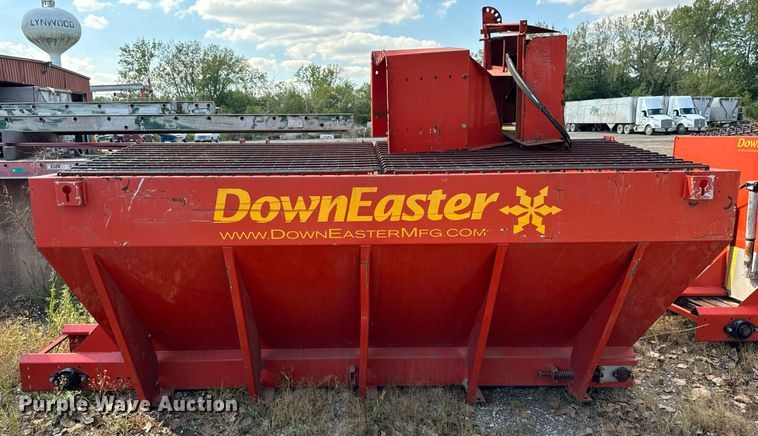 image for item DV5993 Down Easter  spreader 