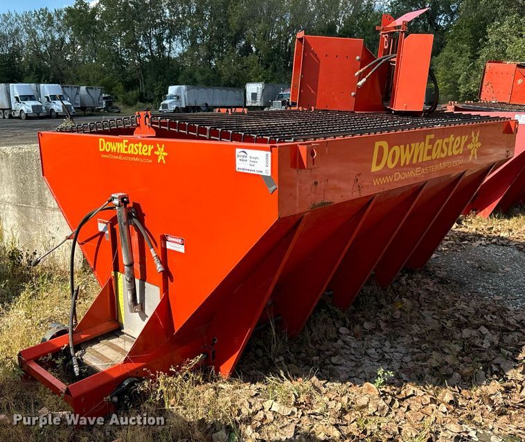 image for item DV5996 Down Easter  spreader