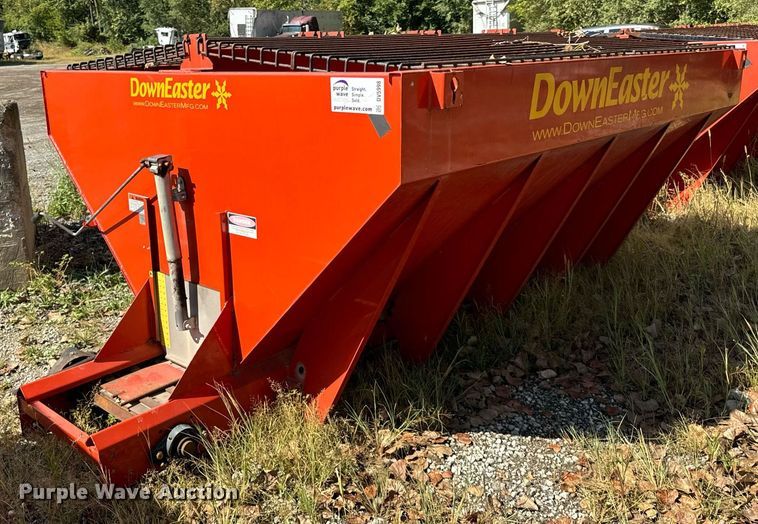 image for item DV5998 Down Easter  spreader