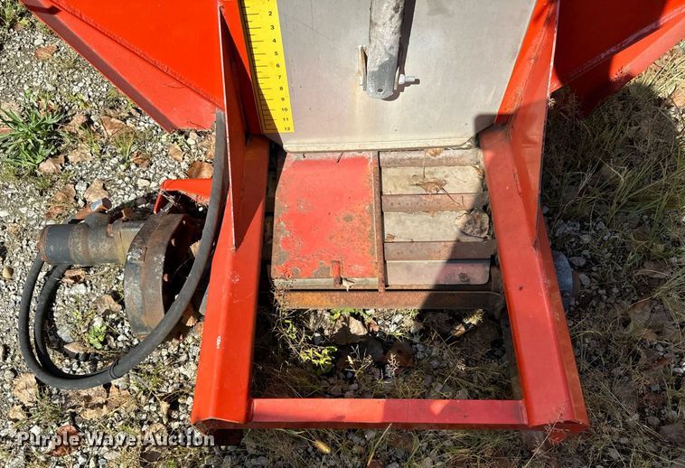 image for item DV5998 Down Easter  spreader