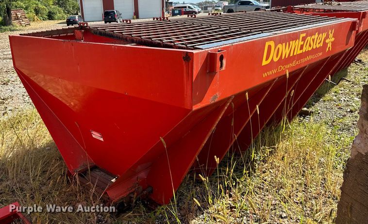 image for item DV5999 Down Easter  spreader 