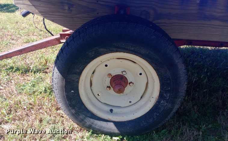 image for item DW0751 Shop built hay wagon