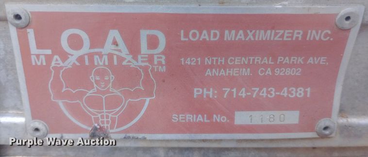 image for item DW0767 1996 Isuzu  NPR flatbed truck