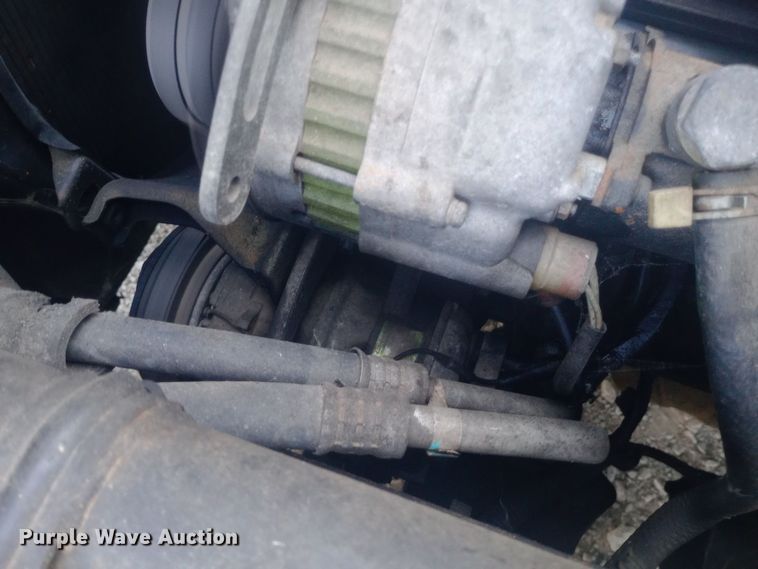 image for item DW0767 1996 Isuzu  NPR flatbed truck