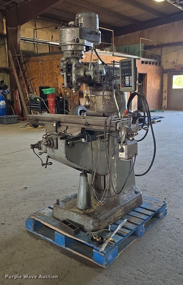 image for item DW3768 Bridgeport 151049 milling machine