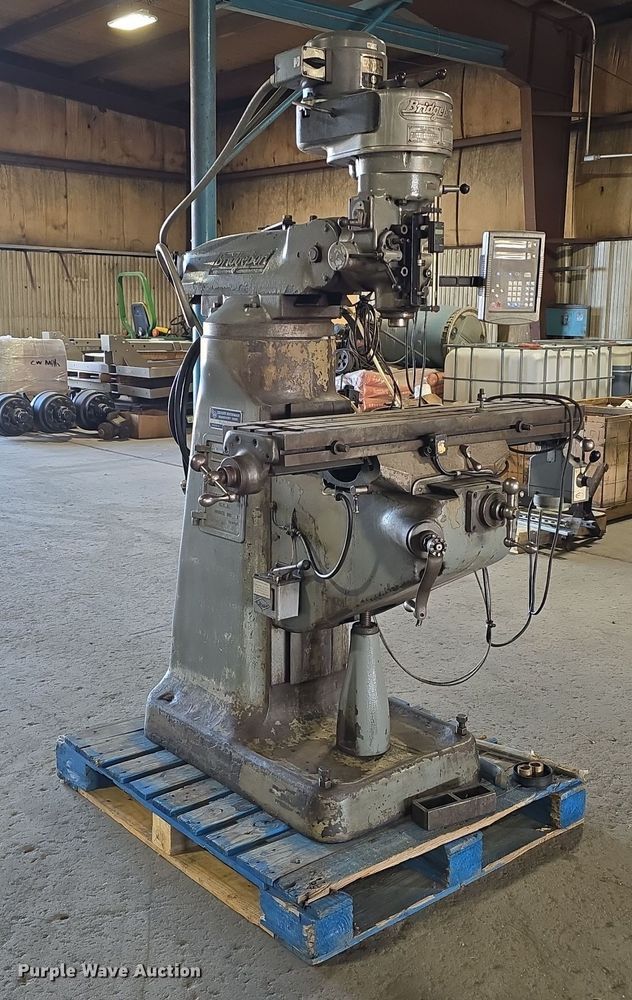 image for item DW3768 Bridgeport 151049 milling machine