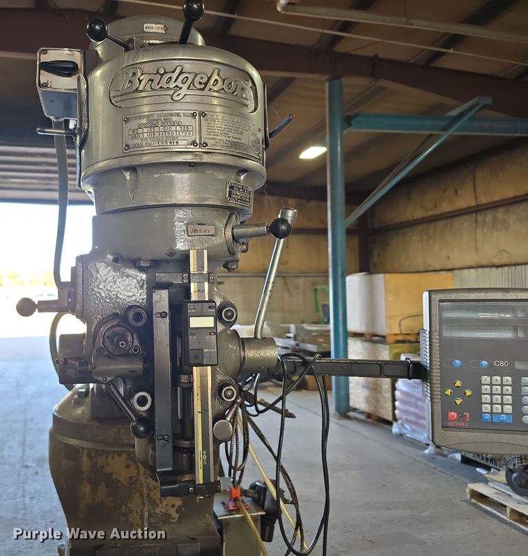 image for item DW3768 Bridgeport 151049 milling machine