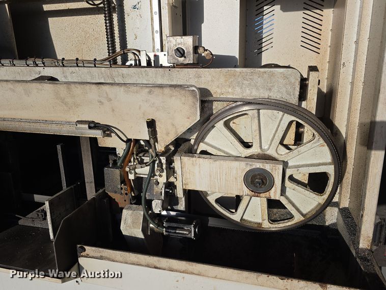 image for item DW3770 2015 Behringer HBE 321A metal cutting saw