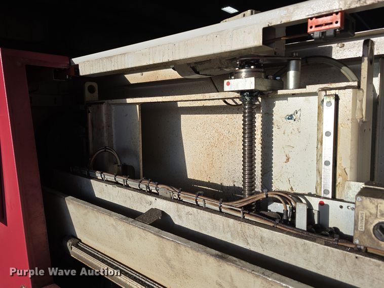 image for item DW3770 2015 Behringer HBE 321A metal cutting saw